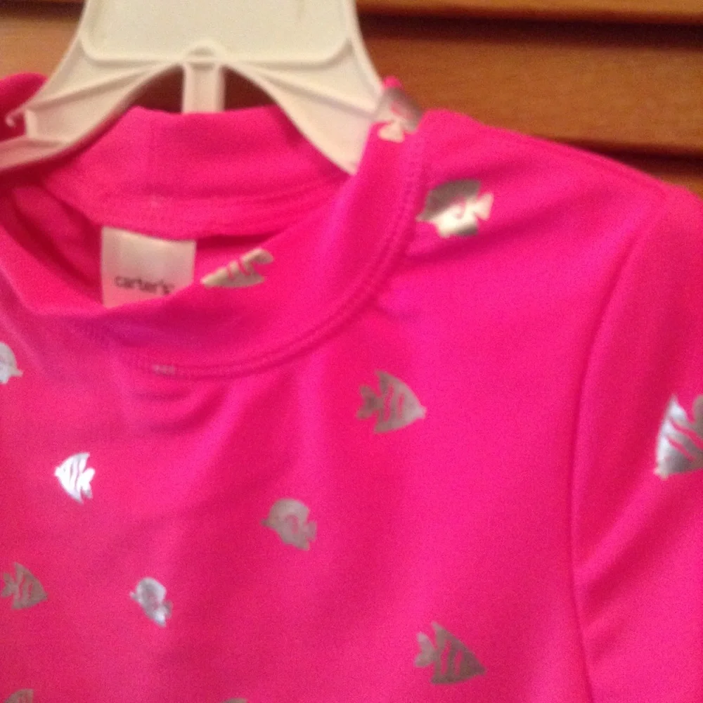 Sz 5 Carters Rash set and‎ Penelope Mack 1 pc SWIM